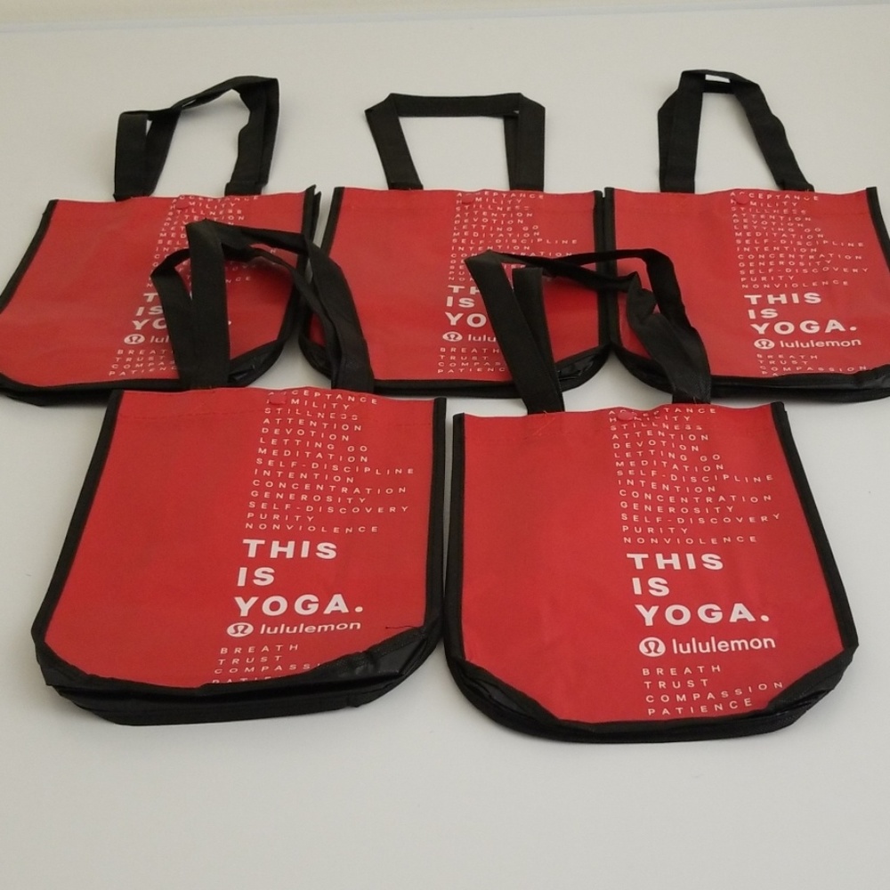 Lululemon 5 Shopping Bags Small